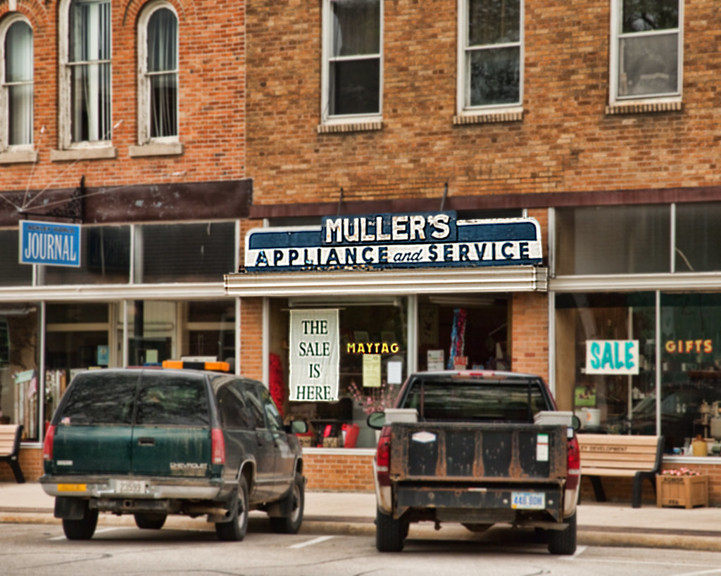 Muller's of Ackley Ackley, Iowa. A more prosperous berg. Marion