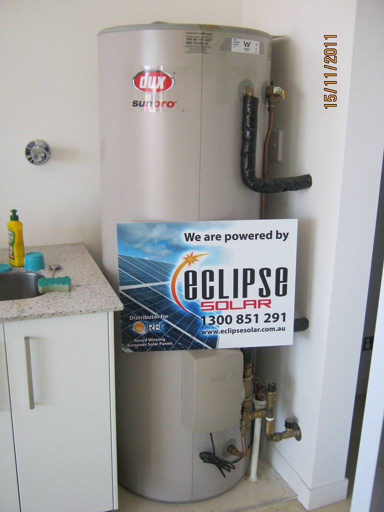 Solar Hot Water System Brisbane 8 Panorama Street, Ashgrov… Flickr