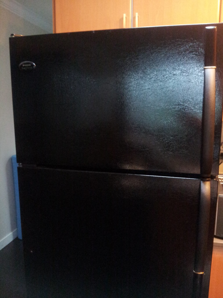 Frigidaire Gallery refrigerator Height 66.5" width 31" M… Flickr