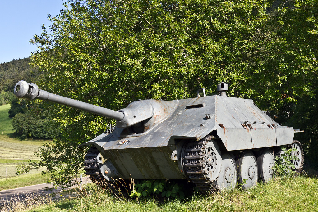 G13 Gate guardian near Fort de PréGiroud www.pregiroud.… Flickr