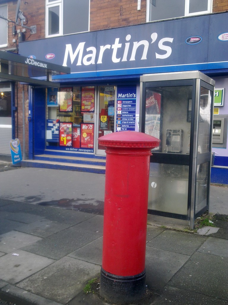 EVIII (ref. M25 603) Butterstile Lane Prestwich 03.03.12 (4) a photo