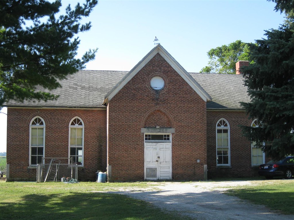 081910Gordon SchoolGordon, Ohio Aaron Turner Flickr