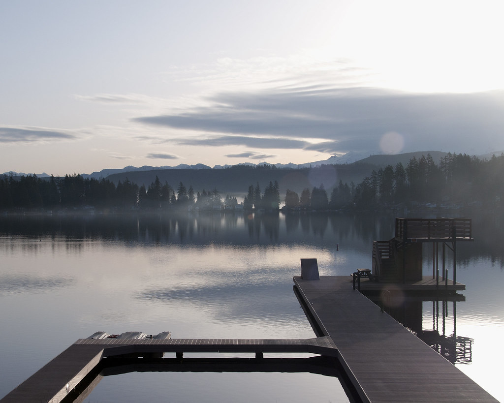 Sunrise Over Clear Lake Clear Lake, near Eatonville, Washi… Flickr
