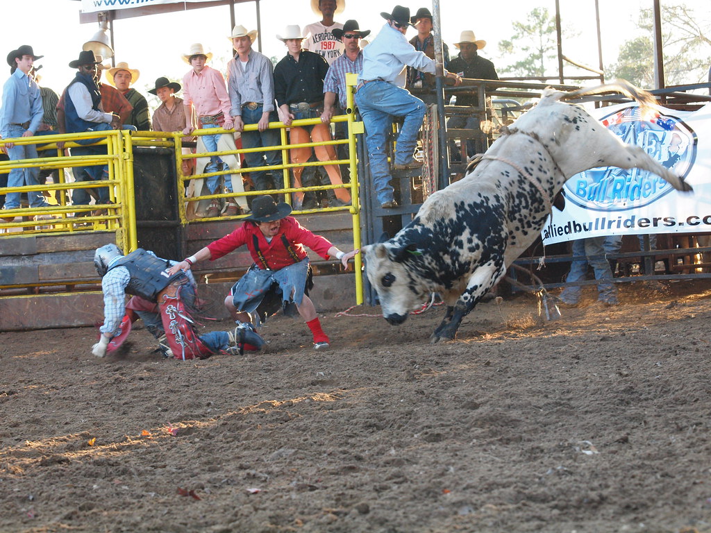 New Waverly Texas The Pitchin N the Pines New Years eve Bu… Flickr