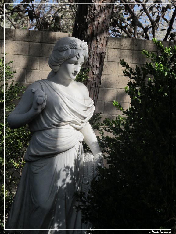 Shaded Statue Wichita Botanica Wichita, KS Builder1975 Flickr