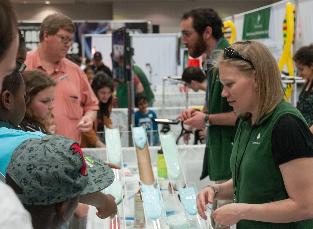 Dartmouth Research Draws Crowds at Washington Expo Flickr