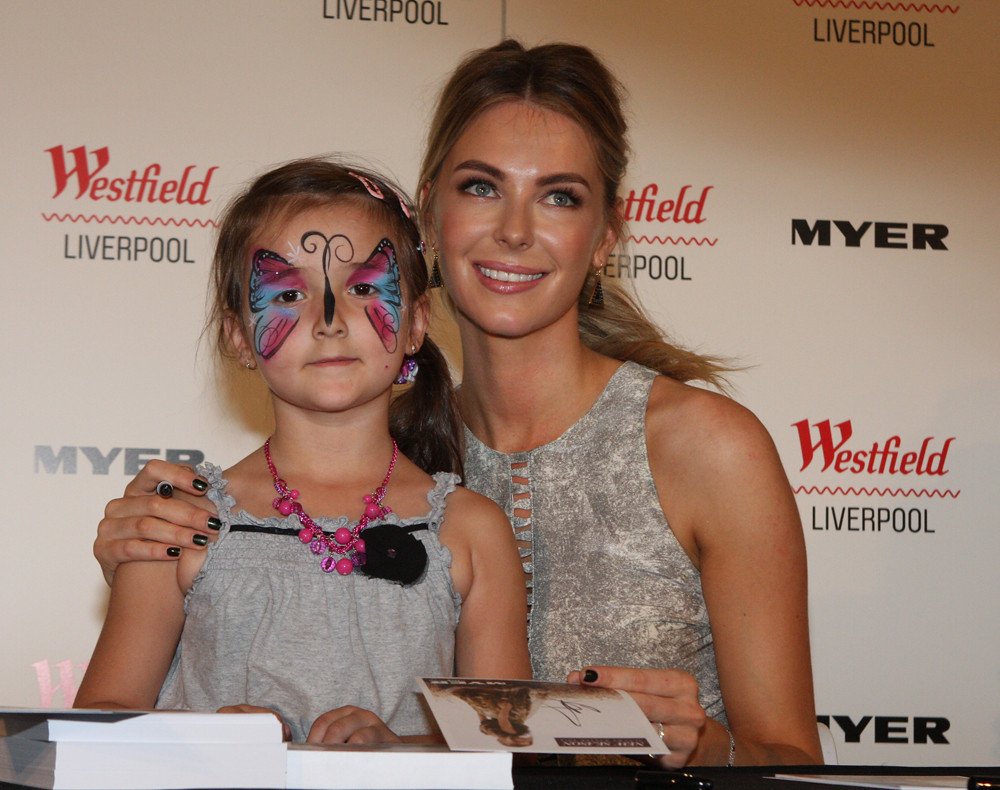 Jennifer Hawkins Jennifer Hawkins Opens Myer Liverpool; Ho… Flickr