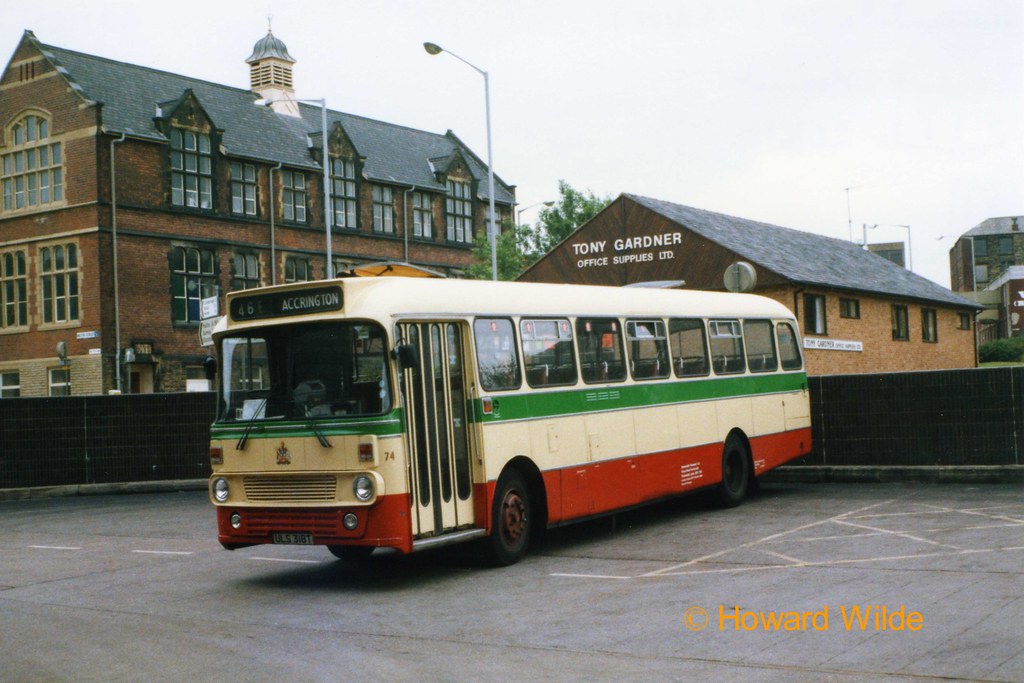 Rossendale 74 (ULS 318T) Rochdale Bus Station. Flickr