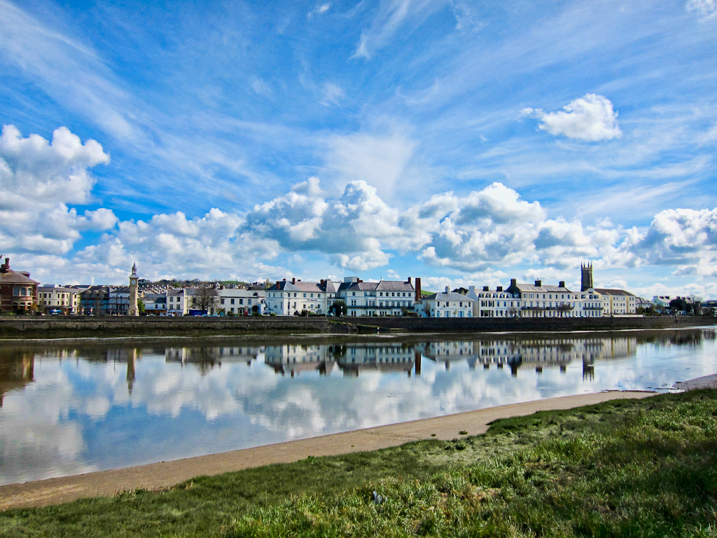 Riverside view Barnstaple Lovely clouds and reflection got… Flickr
