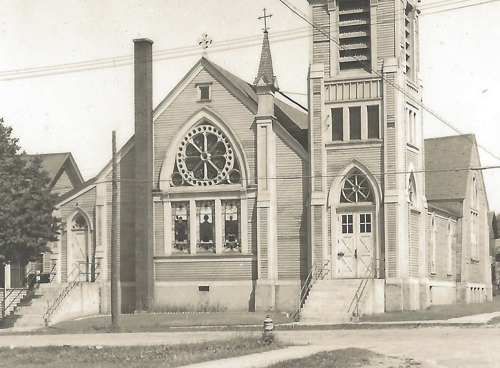 UP Manistique MI RPPC Saint. Francis de Sales Catholic Chu… Flickr