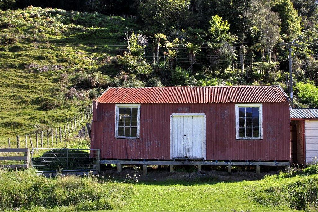 Old house, Whangamomona, Taranaki, New Zealand An old buil… Flickr