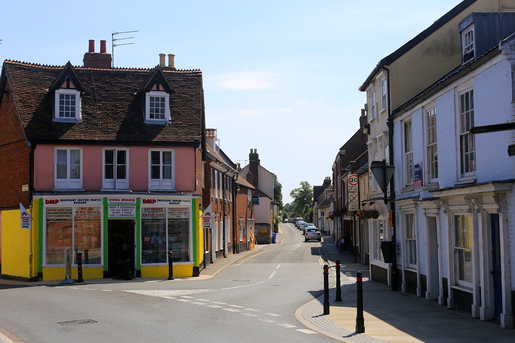 Bungay, Suffolk Bungay has once again returned to being a … Flickr