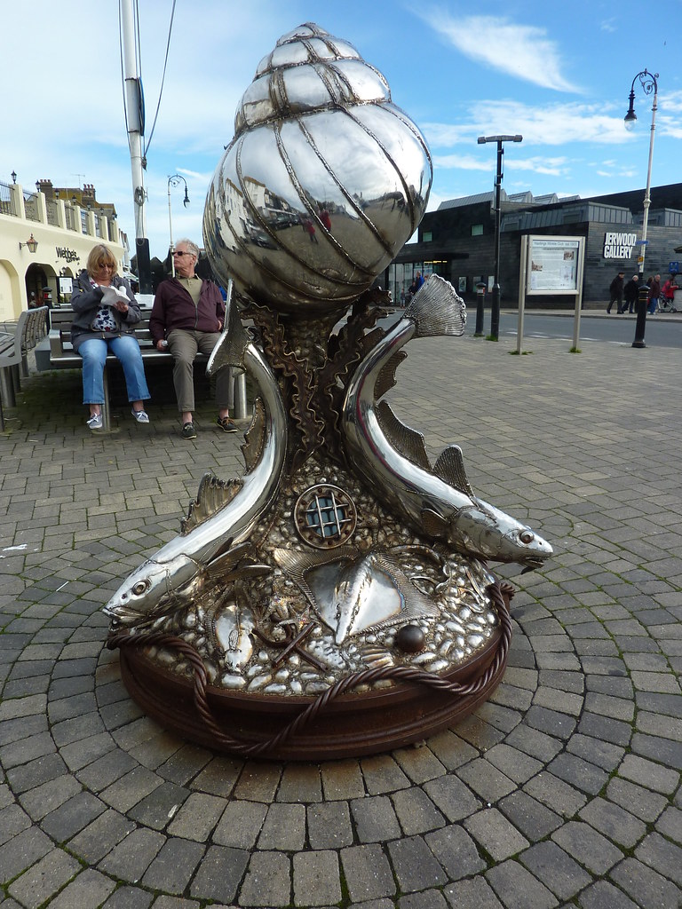 Hastings Winkle Club sculpture by Leigh Dyer Dated 18/03/1… Flickr
