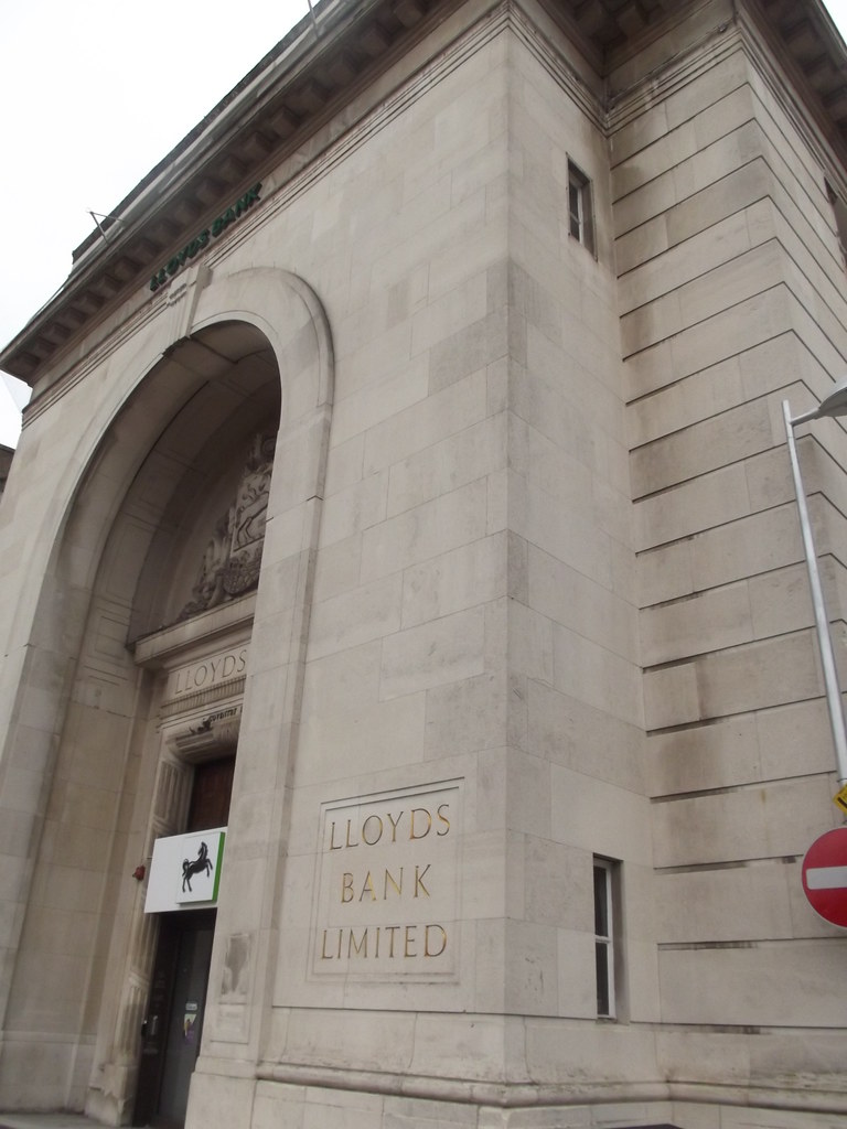 Lloyds Bank High Street, Coventry Banks in Coventry. On … Flickr