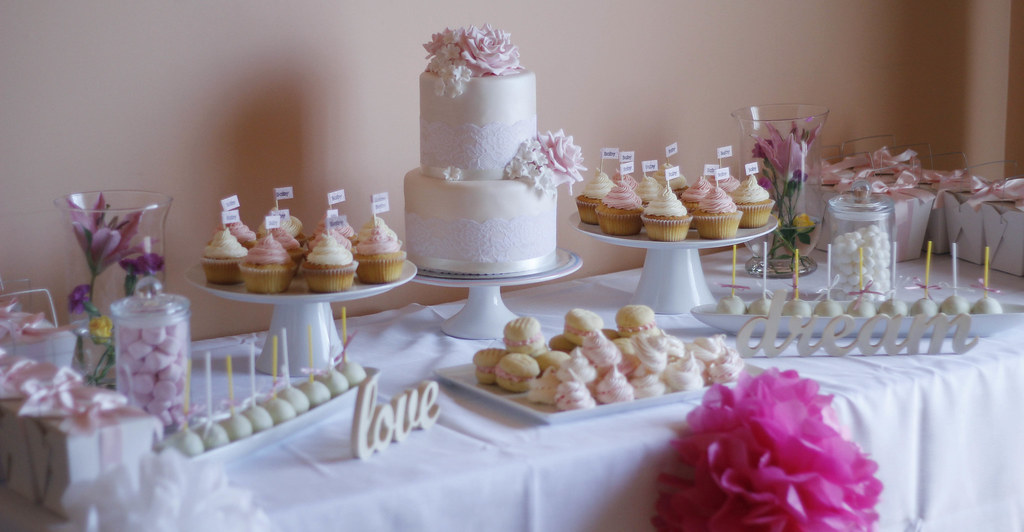 Baby Showers Ideas, Themes, Games & Gifts Parents Cake Table Baby