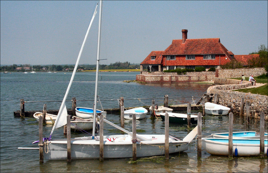 Bosham Waterfront The village of Bosham is famous for its … Flickr