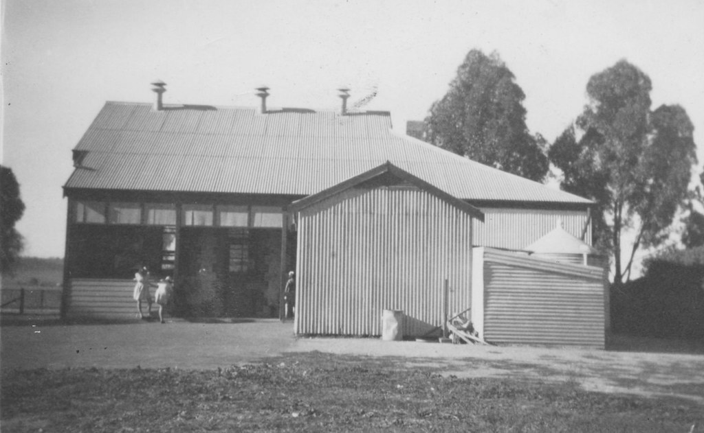 Hillier H2.24 Gwlr Blocks school rear Gawler History Flickr