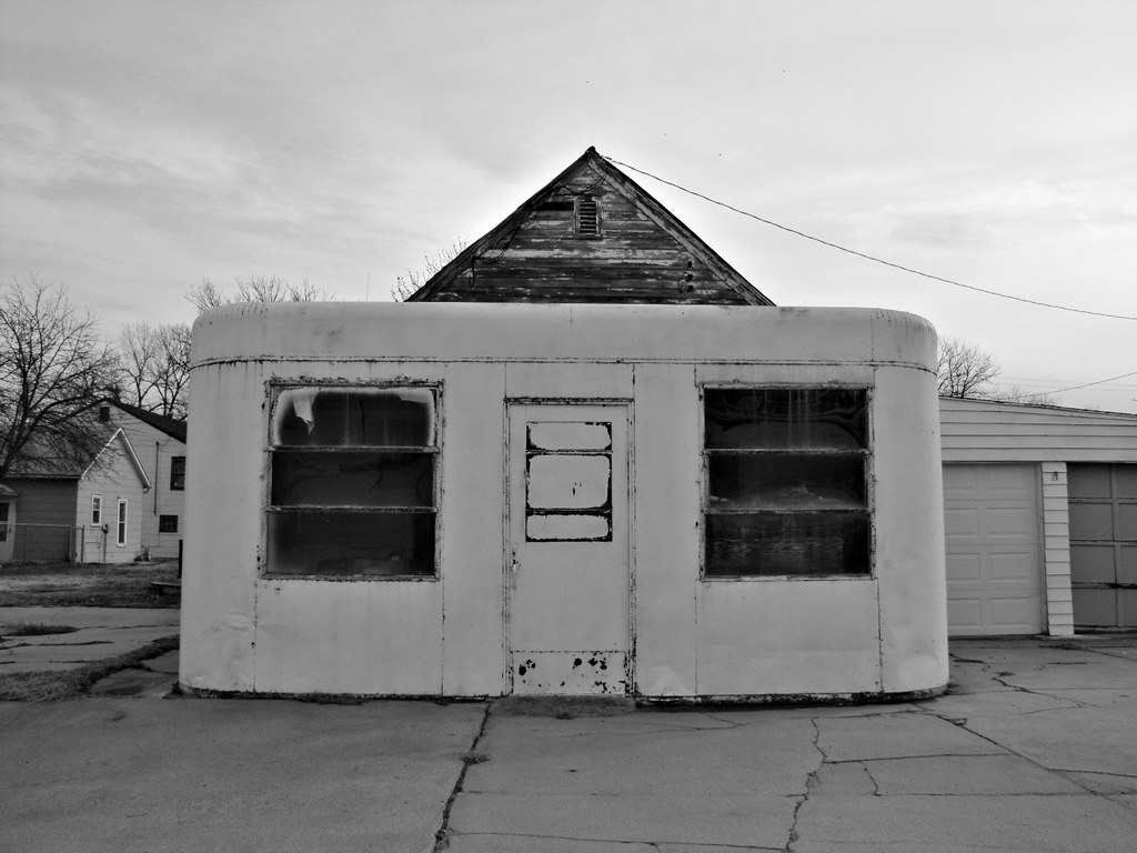 Valentine Diner Holyrood, Kansas. Read the link for the st… Flickr