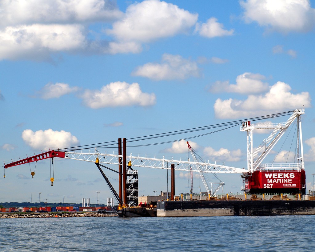 Weeks Marine Greenville Yard on Upper New York Bay, Jersey… Flickr