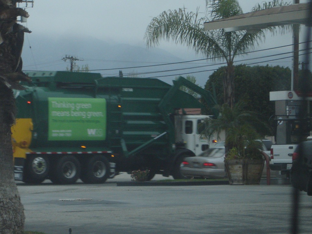 Waste Management Autocar ACX Amrep FEL Arcadia, CA Here is… Flickr