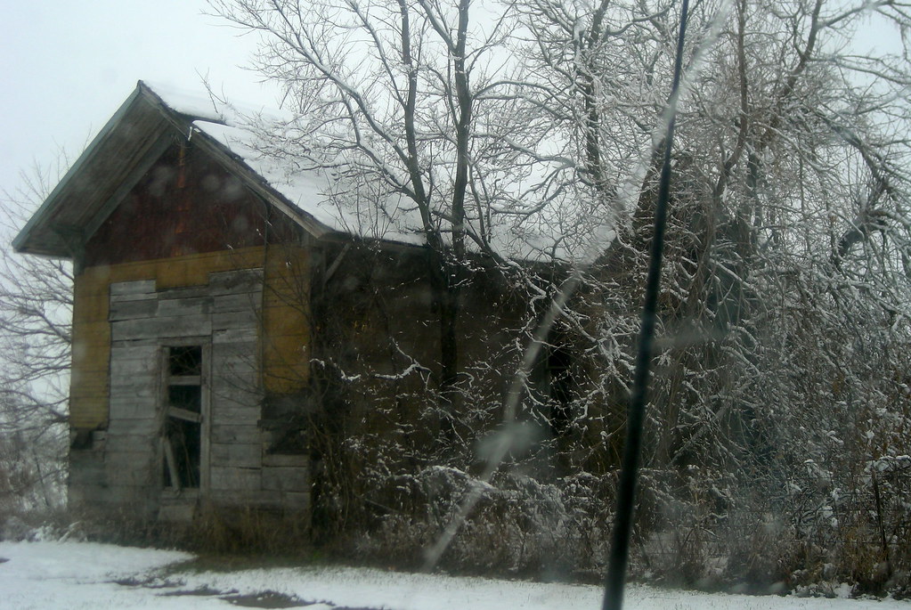 Former General Store Le Roy, IA A local told me it was g… Flickr