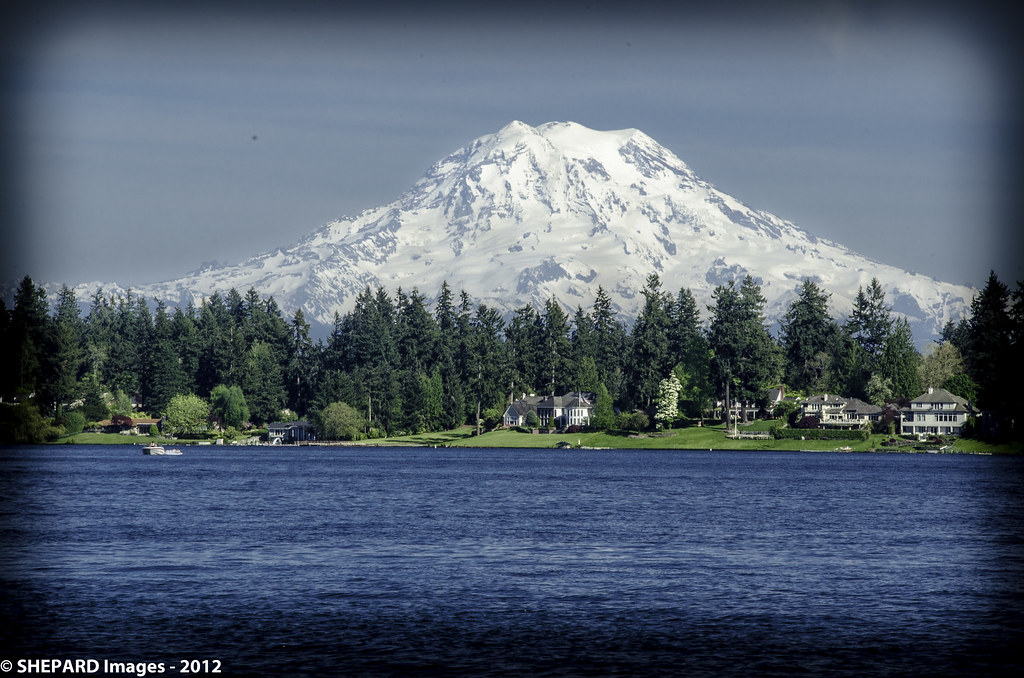 Mt. Rainier from American Lake, WA DougSh Flickr