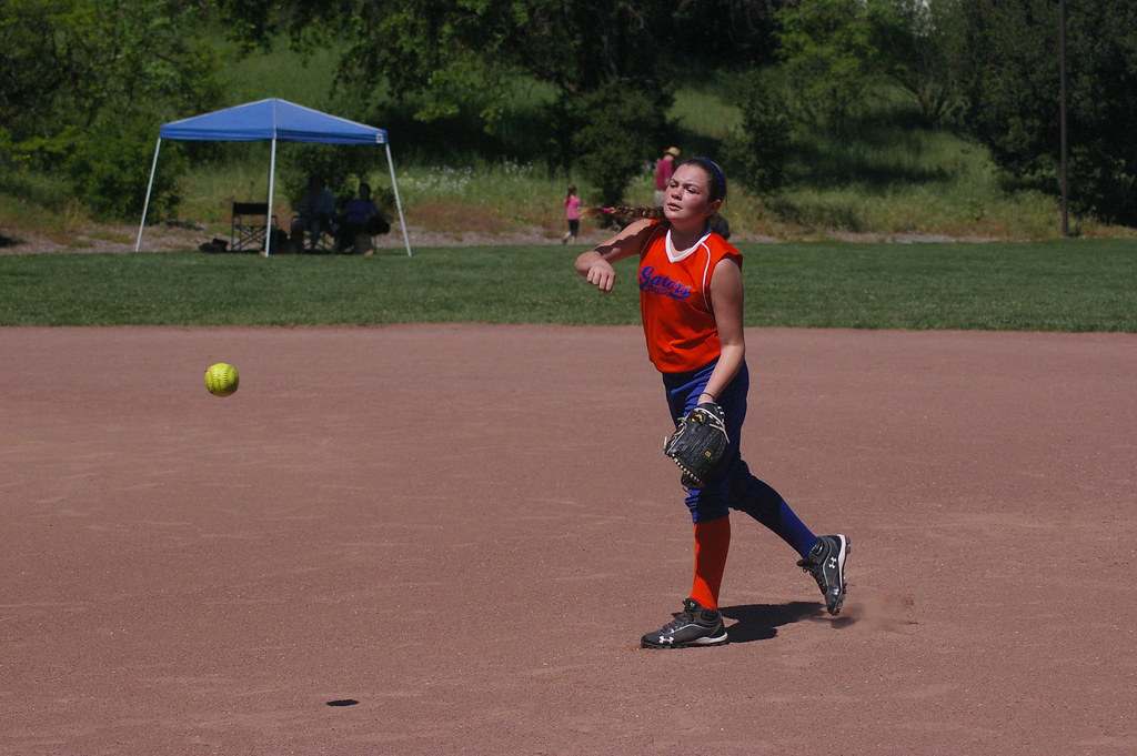 IMGP0007 Martinez Youth Softball Gators Toe Tag Media Flickr