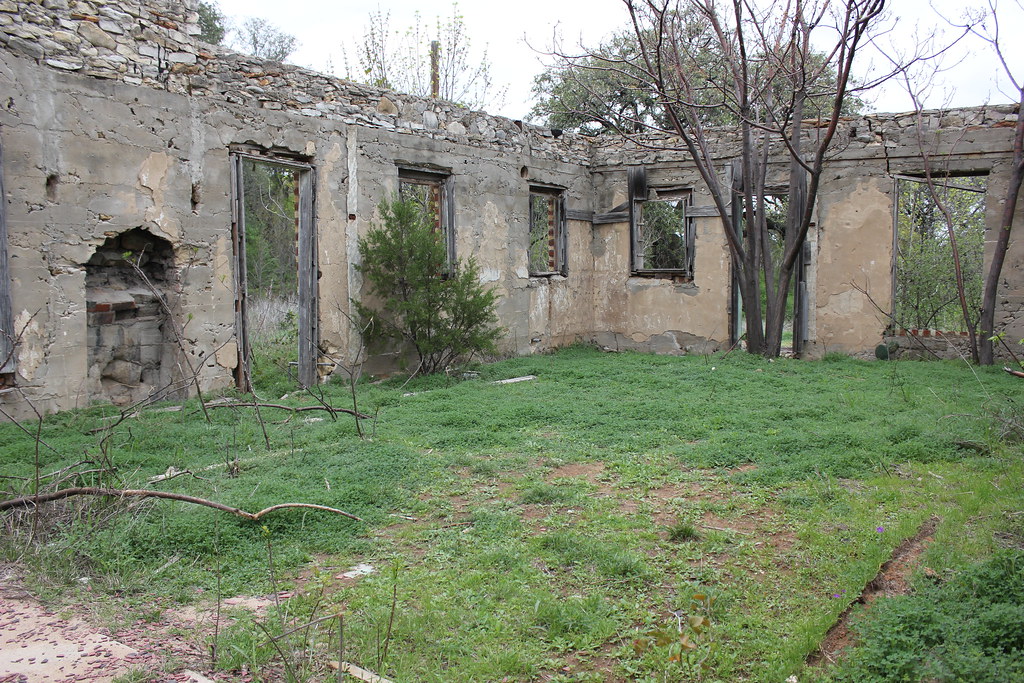 Outlaw Station 7, Glen Rose, Texas Nicolas Henderson Flickr