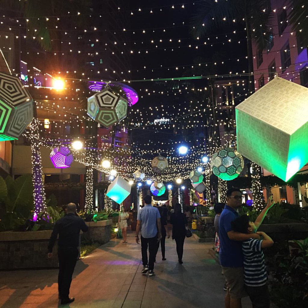 "Those Christmas lights light up the street Down where the… Flickr