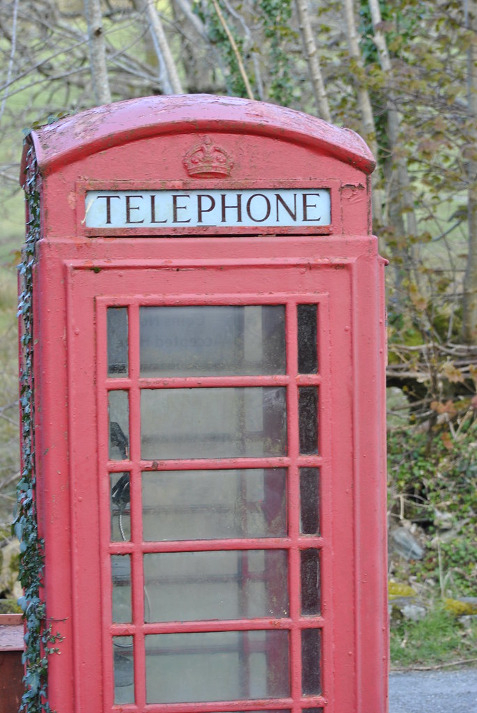 Red_telephone_box A red telephone box with ivy climbing up… Tom