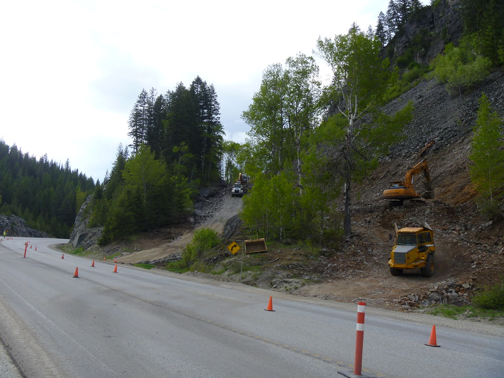 Highway 3 Washout Repairs Crews work to repair a washout o… Flickr