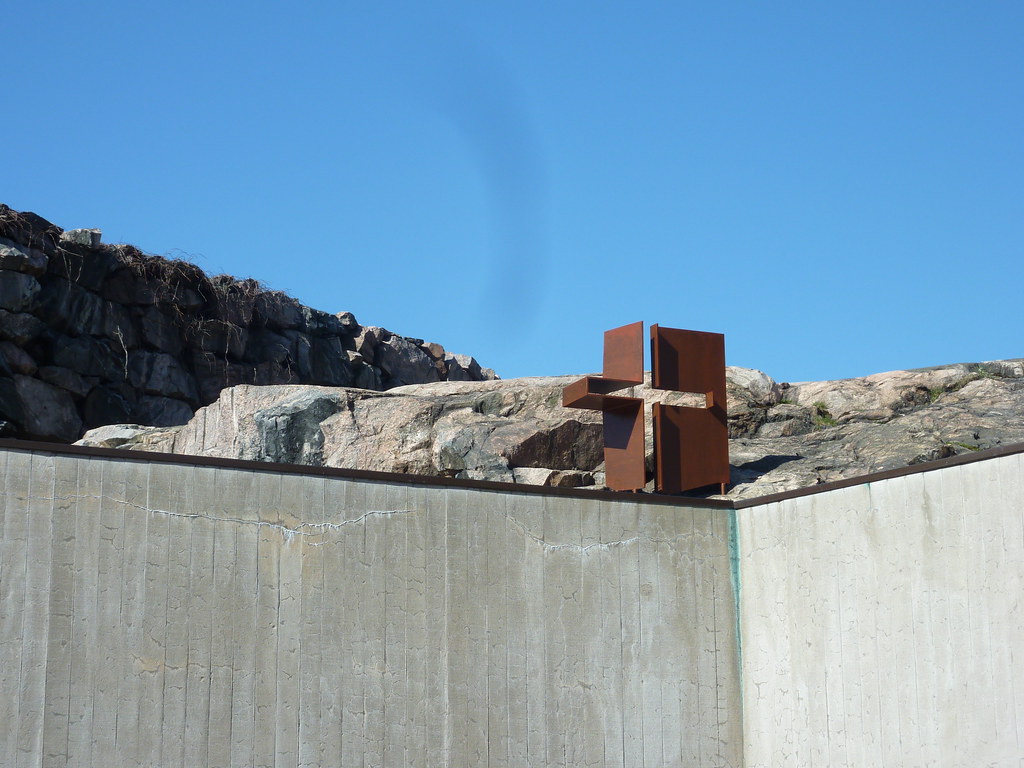 église dans le rocher, arch. Suomalainen, 1969 pascale.thomas Flickr