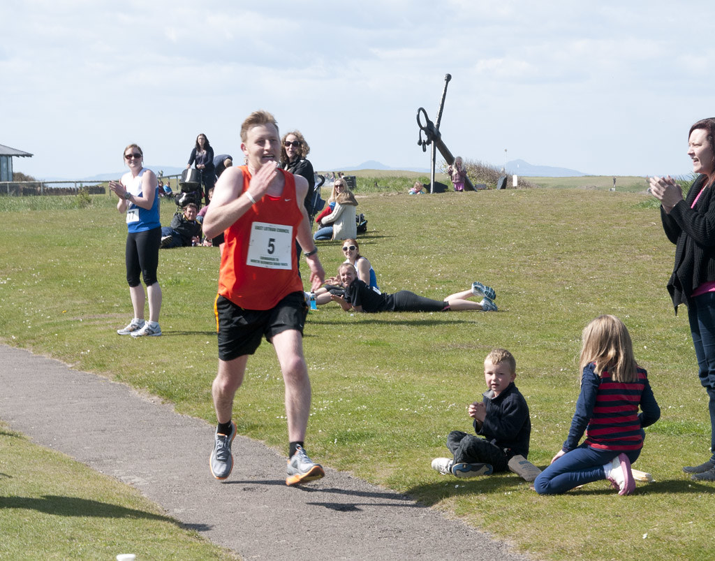 EDINBURGH TO NORTH BERWICK ROAD RACE 2012 FINISH Flickr