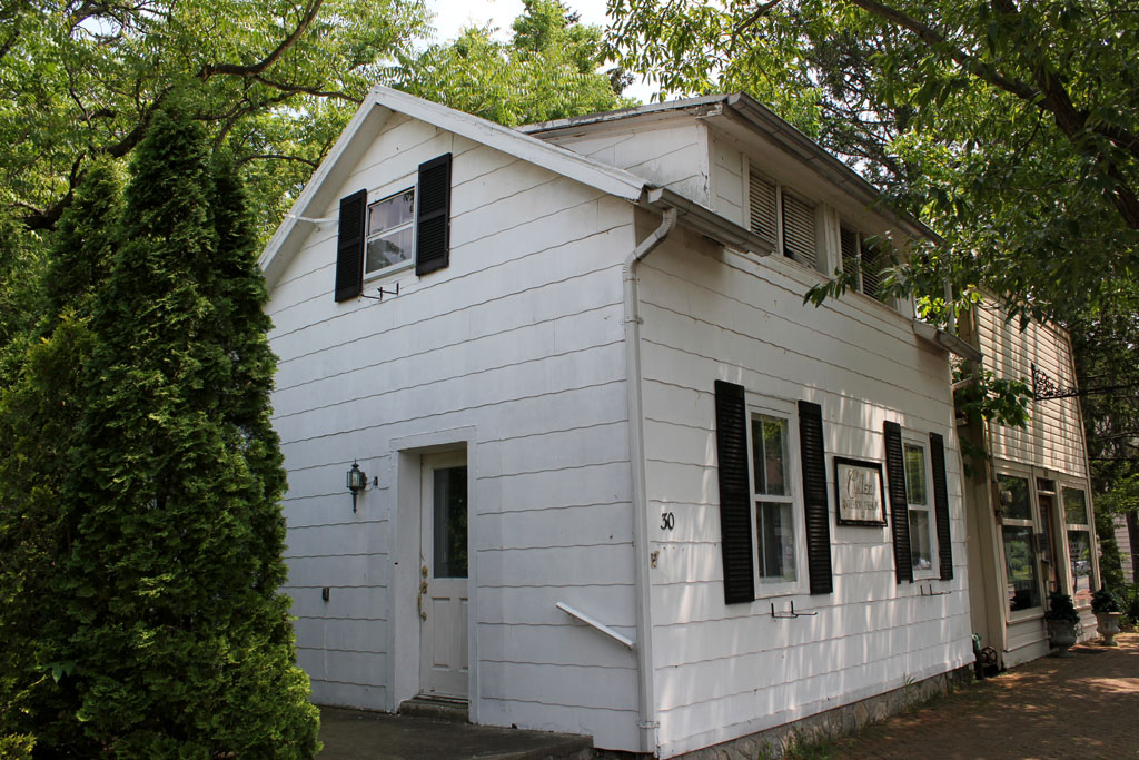 Log House — Dublin, Ohio One of only a few known log build… Flickr
