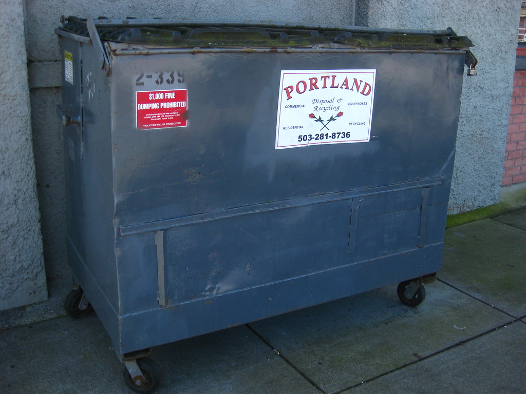 Portland Disposal & Recycling Some sort of strange 2yard … Flickr