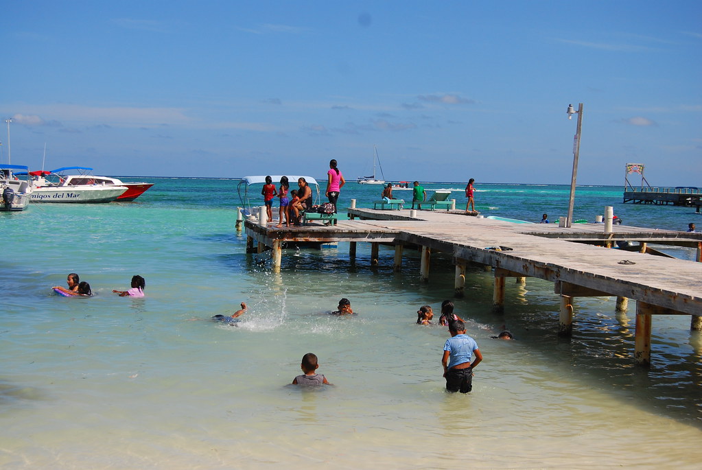 Ambergris Caye in Belize WAVEJourney explores Ambergris Ca… Flickr