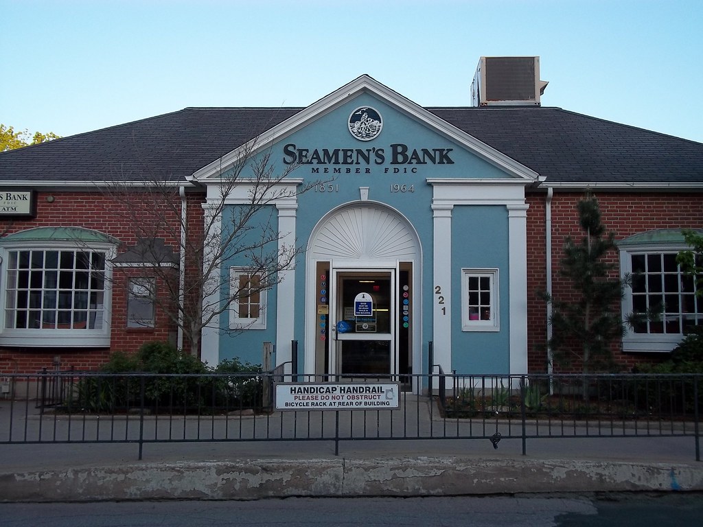 Seamen’s Bank — Insert joke here Seamen’s Bank — Insert jo… Flickr