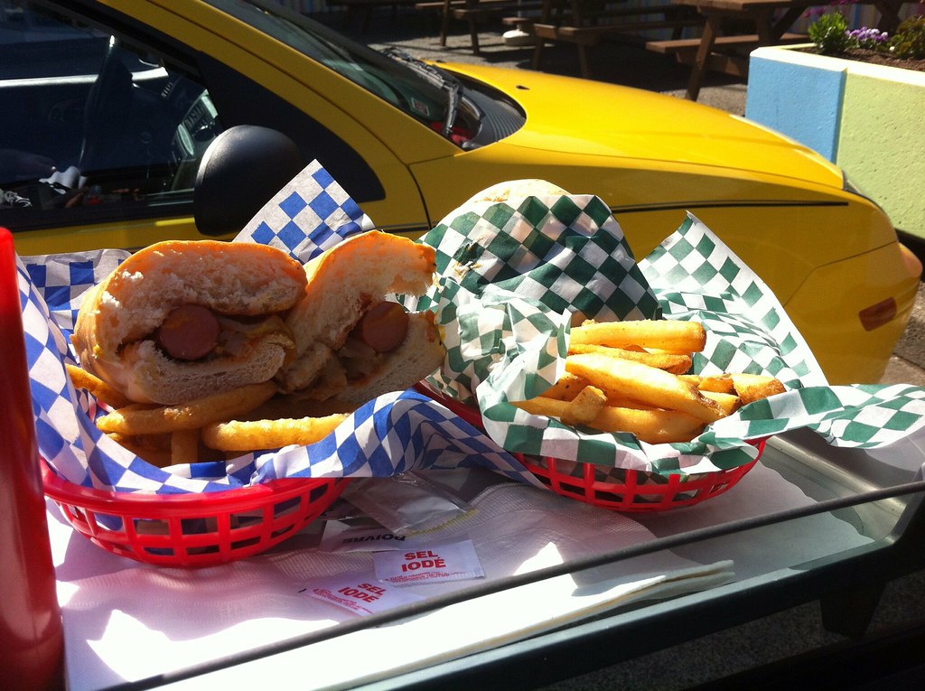 Car hop service Paul's Motor Inn Jen Arrr Flickr