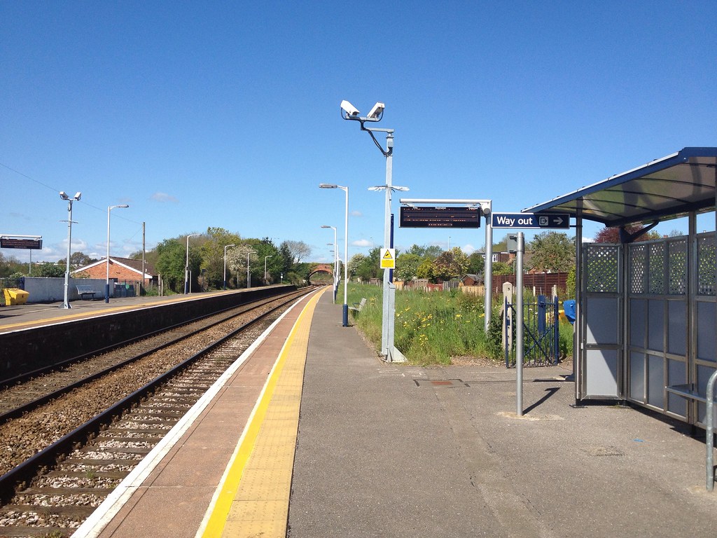 Platform 1 Pinhoe Railway Station Looking towards Exeter Flickr