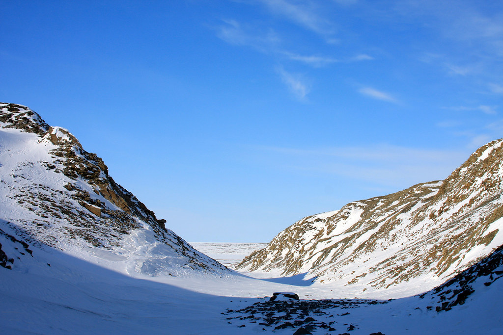 Some Valley Alert, Nunavut, Canada Johannes Zielcke Flickr