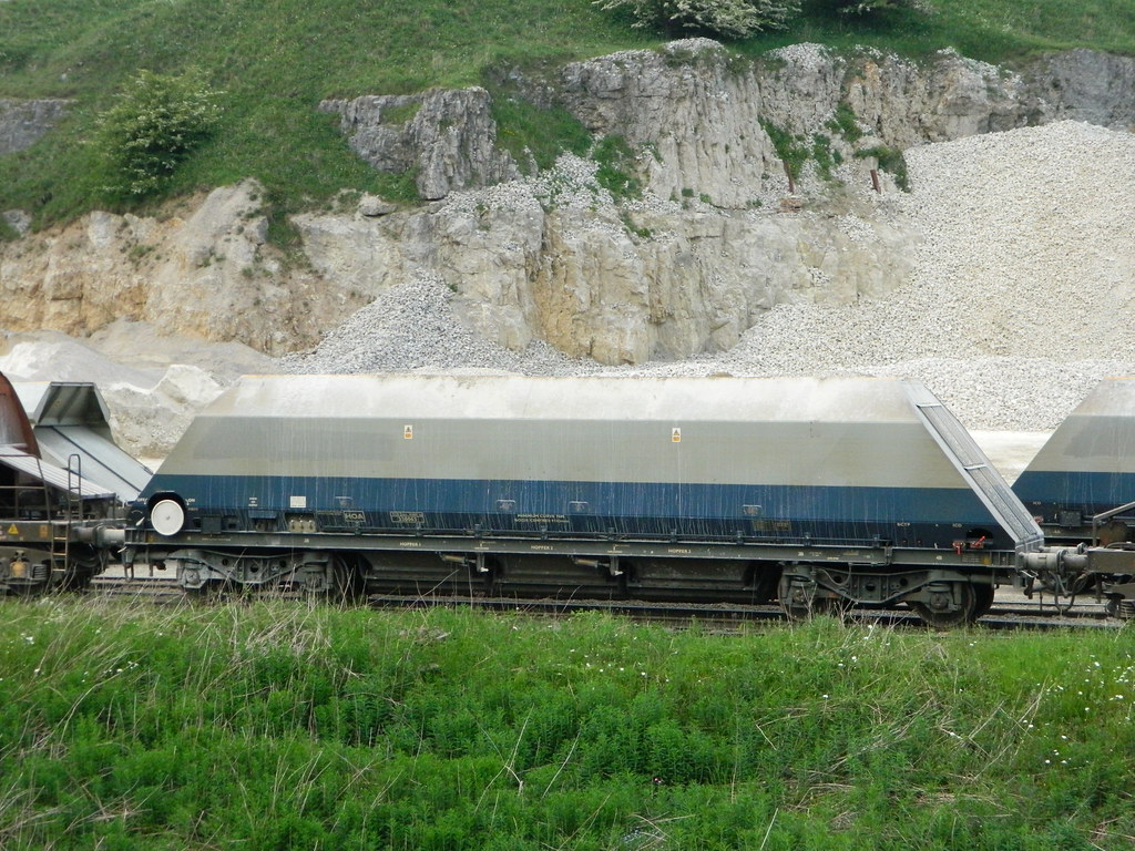 Stone & Cement wagons Peak Forest & Hope 28/05/2012 Flickr
