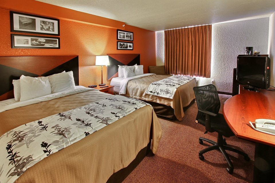 Ocala, Florida hotel guest room Our Sleep Inn and Suites h… Flickr