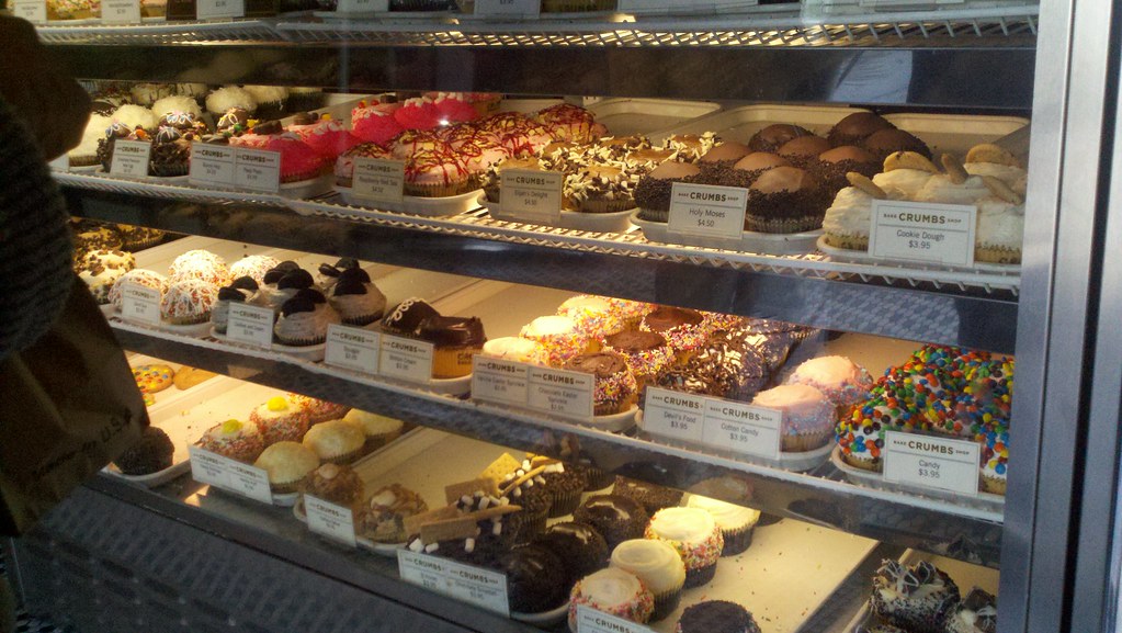 crumbs cupcakes visit to Los Angeles *I think Sprinkles ar… Flickr