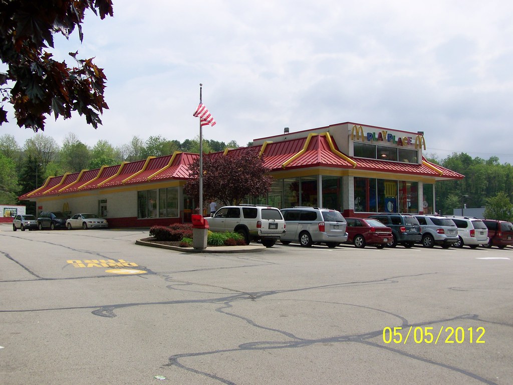 100_0795 7702 McKnight Road,Pittsburgh, Pennsylvania to … Flickr