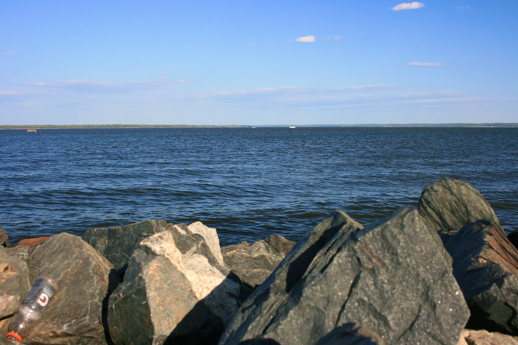 Aquia Landing The Potomac River at Aquia Landing, Stafford… Flickr