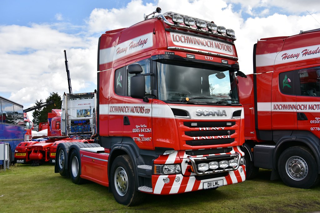 Lochwinnoch Motors D11 LML a photo on Flickriver