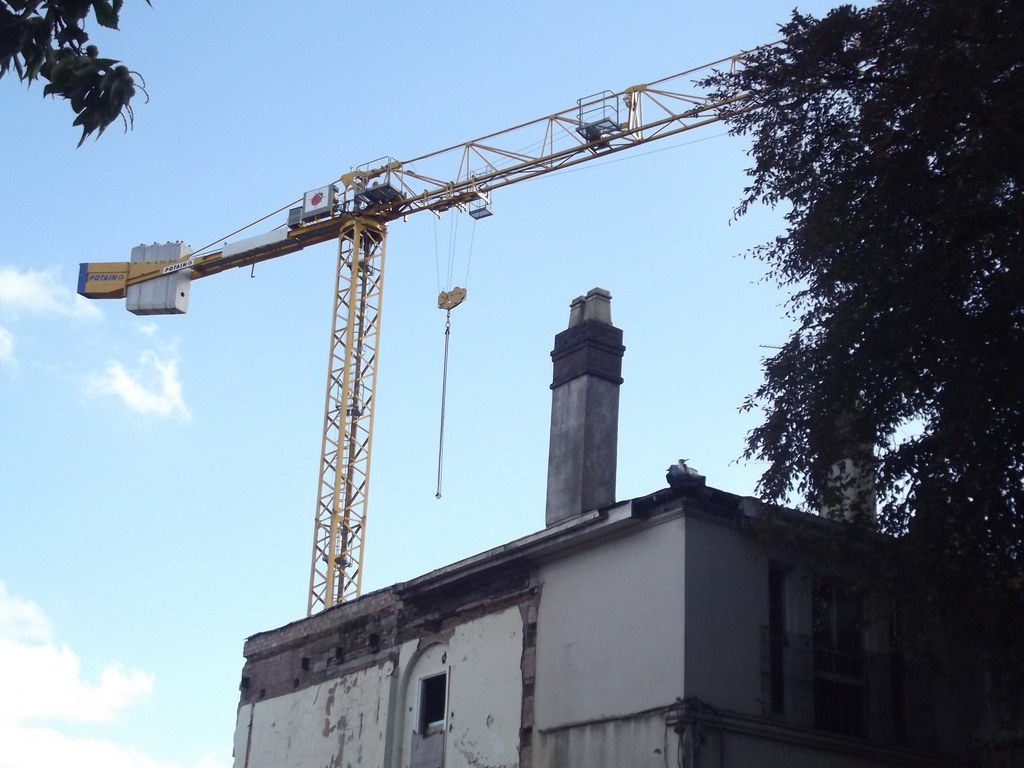 Audley St Place Church Road, Edgbaston crane a photo on