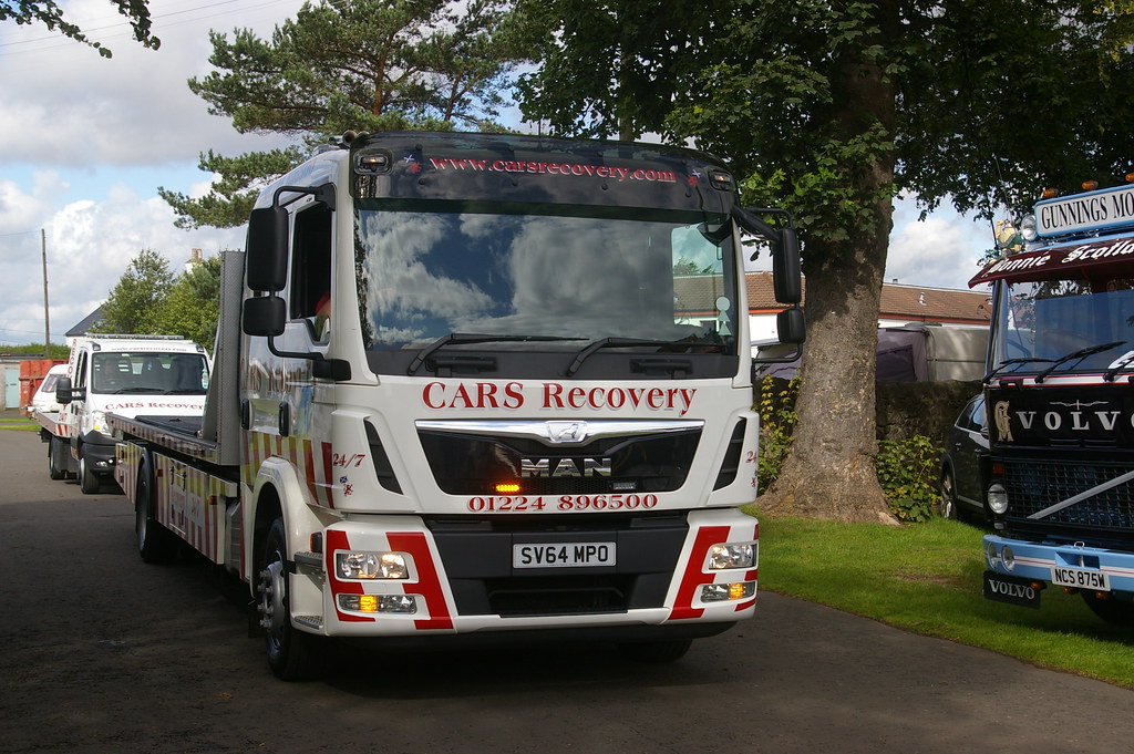 CARS RECOVERY ABERDEEN SV64MPO Truckfest Inglston Edinburg… Flickr