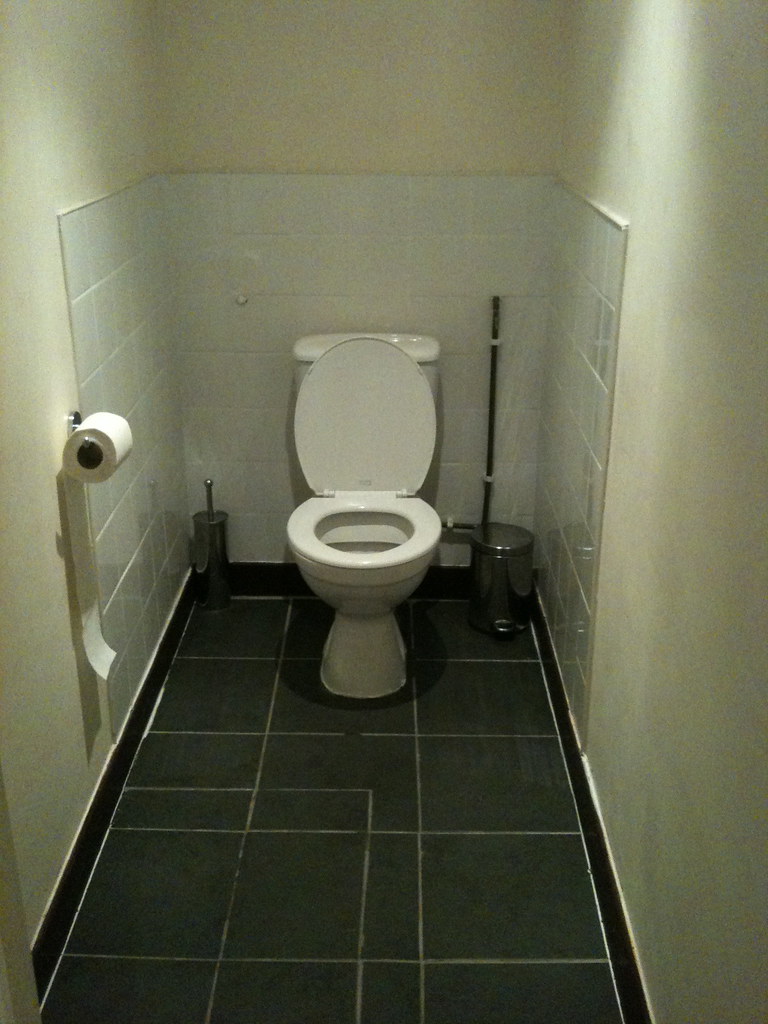 Ladies toilet, Yeti Previously the Star of Asia. The longe… Flickr