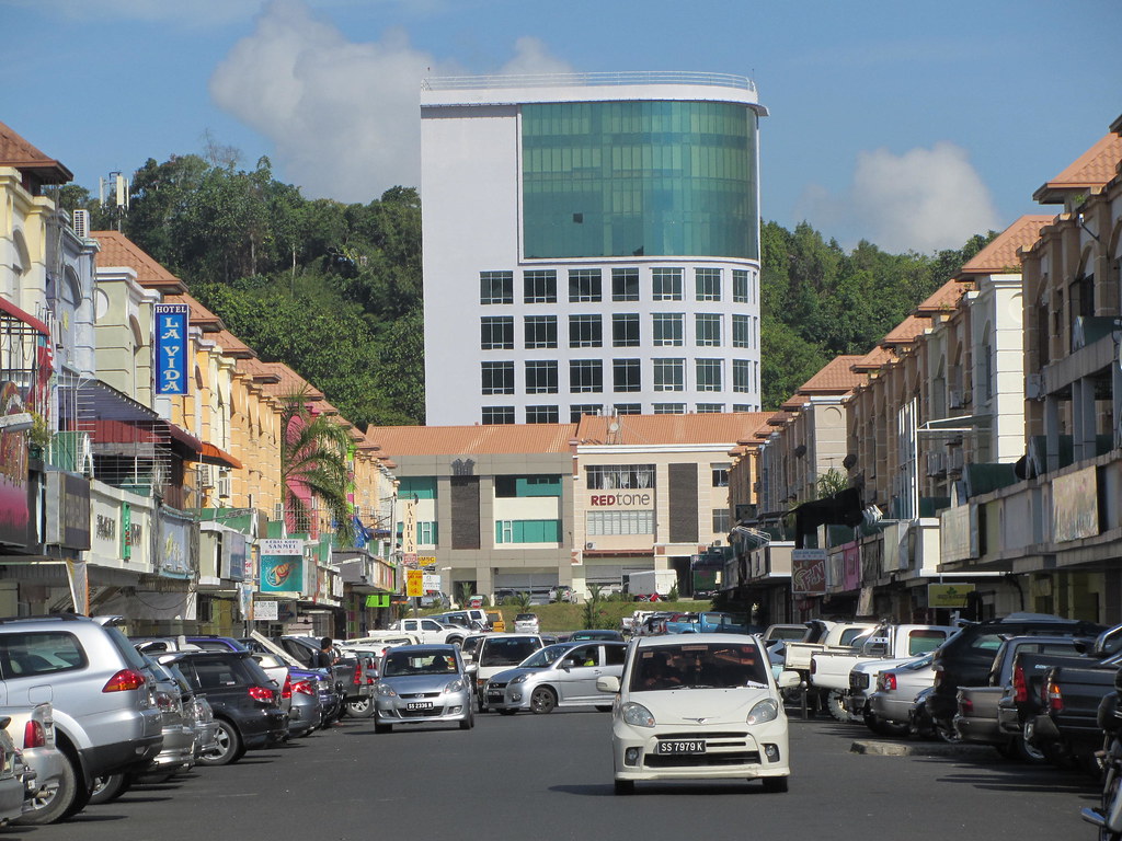 Bandar Indah At Sandakan, Sabah Outside the city centre of… Flickr